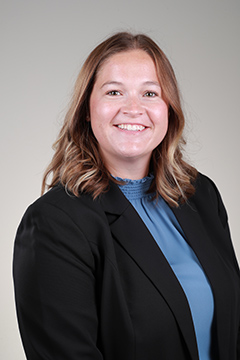 Erin Herring headshot